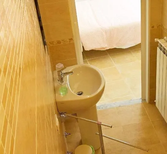 Bed & Breakfast Lucrae' Finale Ligure