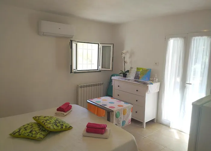 Lucrae' Bed & Breakfast Finale Ligure